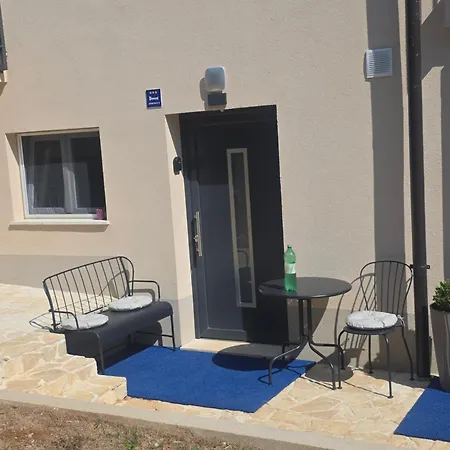 Appartement Cvita 2 *